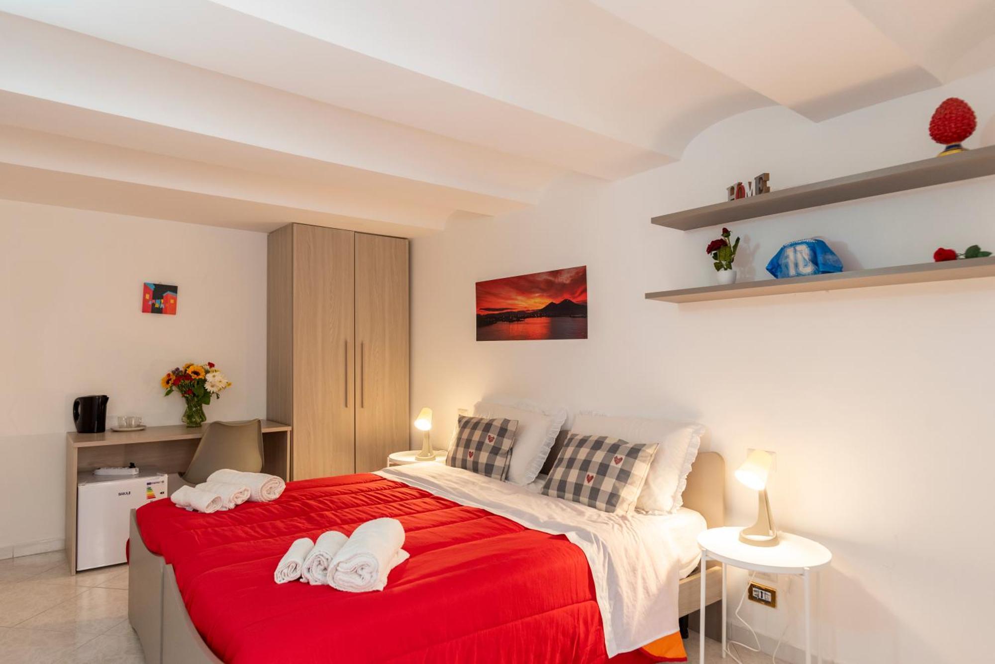 Napoli Centro, Dm Suites Екстер'єр фото